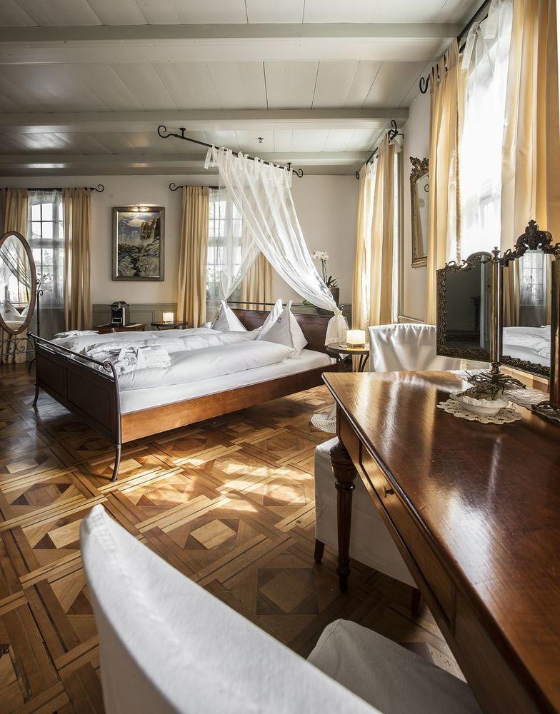 Romantik Hotel Baeren Duerrenroth エクステリア 写真